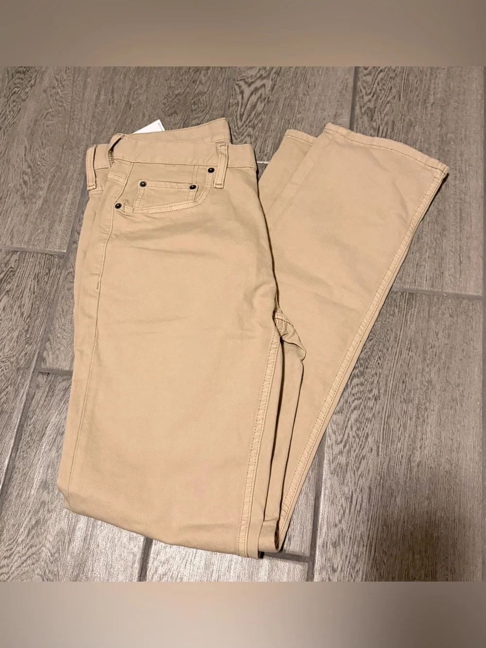 Old Navy Tan Men’s Khaki Pants - Picture 1 of 2